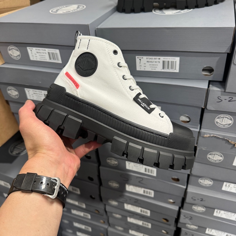 3 pair Palladium Women's Chunky Sole Sneakers in White, Tan, and Black - Picture 5 of 6